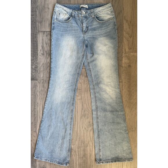 lei Denim - Y2K LEI Sophia Junior Sz 11 Hiphugger Denim Bootcut Flare Embroidered pockets